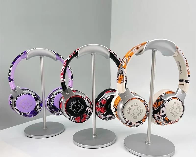 Grafiti nadušesne Bluetooth slušalke z RGB lučkami in mikrofonom