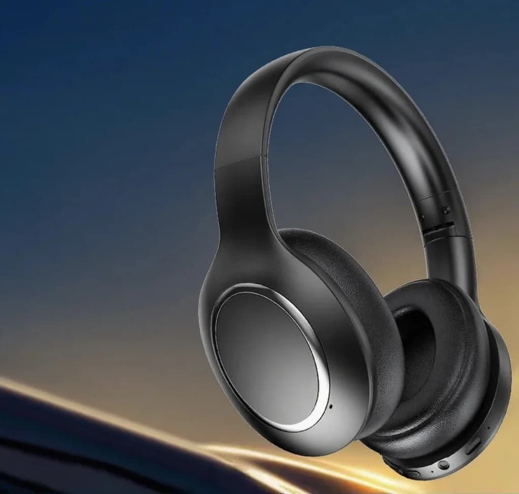 Naglavne Bluetooth slušalke z aktivnim preprečevanjem hrupa in dolgo življenjsko dobo baterije