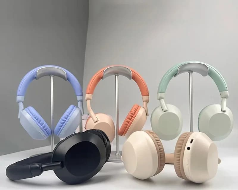 Brezžične Bluetooth slušalke z globokim basom in mikrofonom