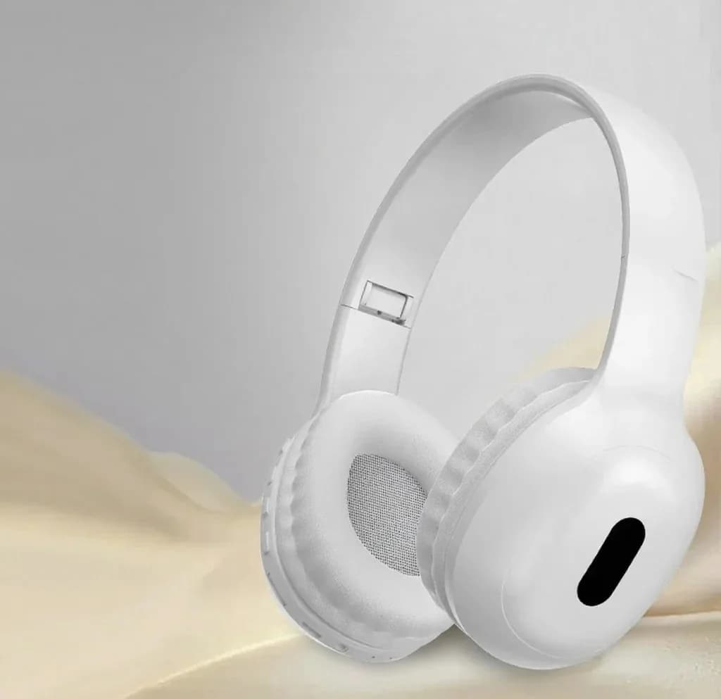 Naglavne Bluetooth slušalke z reži za TF kartico in AUX vhodom